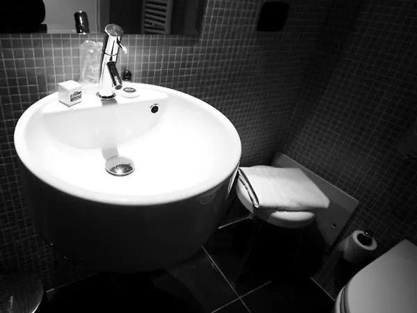 Hotel Monopole Milan