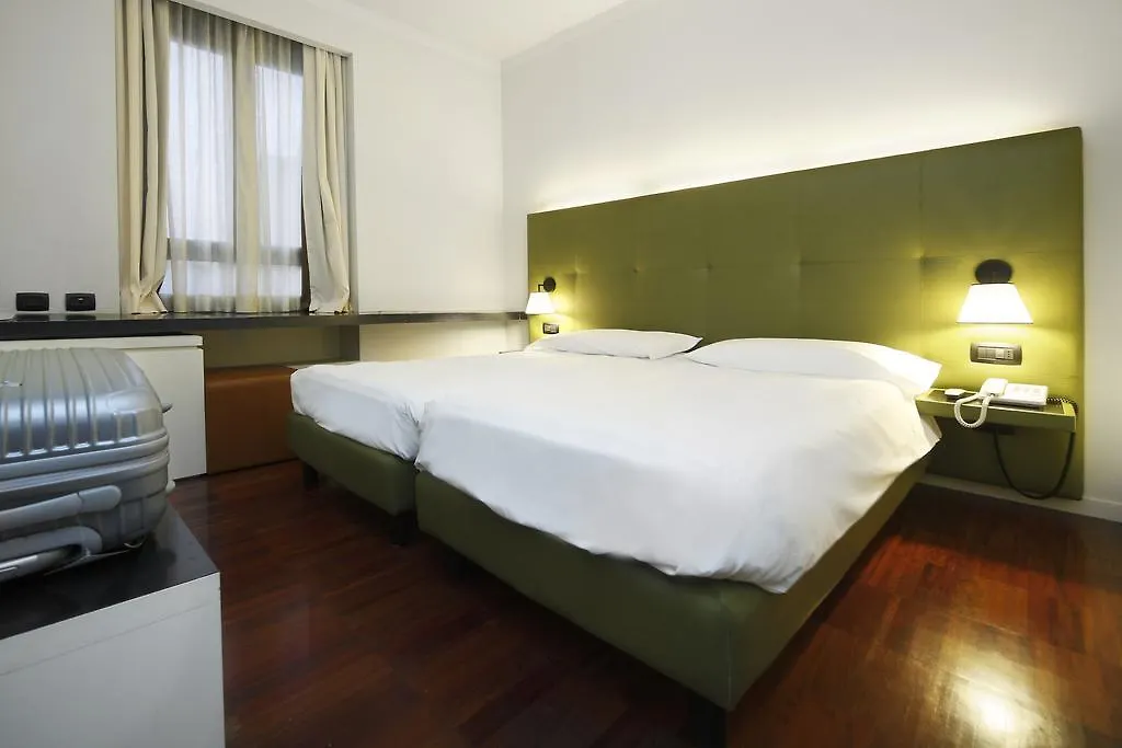 Hotel Monopole Milan 3*,  Italy