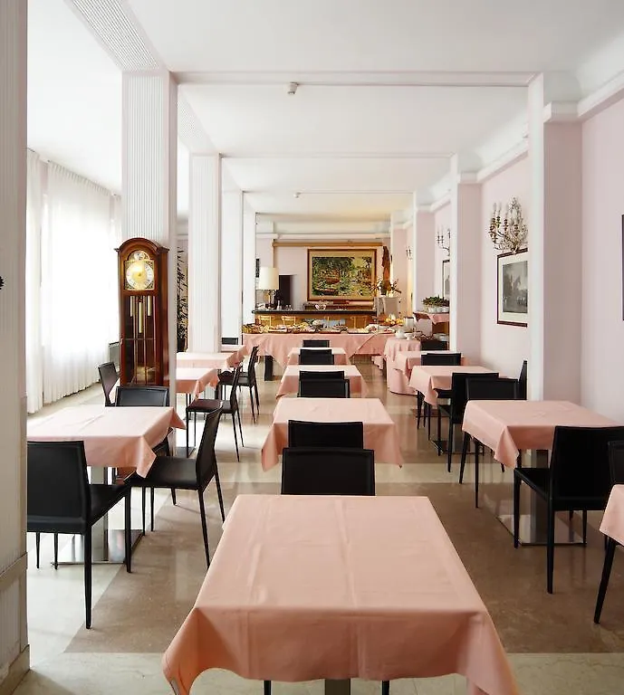 Hotel Monopole Milan Italy